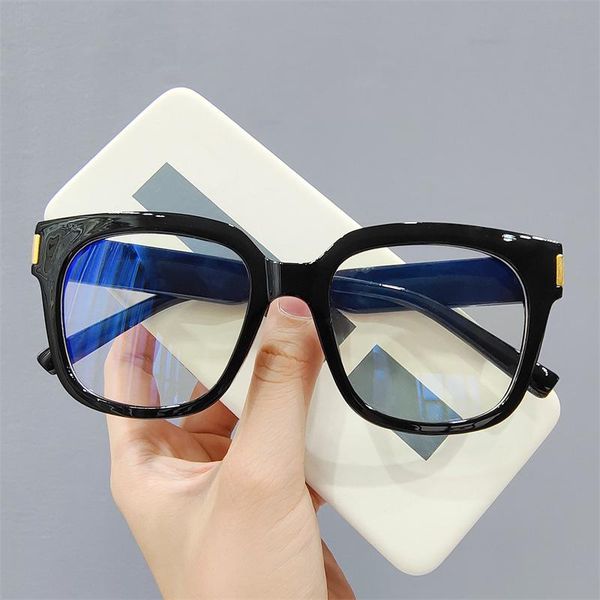 sunglasses vintage oversized square men anti blue light glasses 2021 computer gaming eyeglass frame clear optica eyeglasses, White;black
sunglasses vintage oversized square men anti blue light glasses 2021 computer gaming eyeglass frame clear optica eyeglasses, White;black