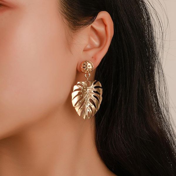 dangle & chandelier modyle gold color alloy hollowed leaf drop earrings for women fashion jewelry, Silver 
dangle & chandelier modyle gold color alloy hollowed leaf drop earrings for women fashion jewelry, Silver