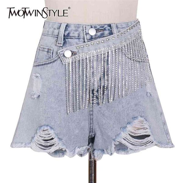 denim patchwork diamond tassel shorts for women high waist casual hole female fashion clothing 210521, White;black
denim patchwork diamond tassel shorts for women high waist casual hole female fashion clothing 210521, White;black