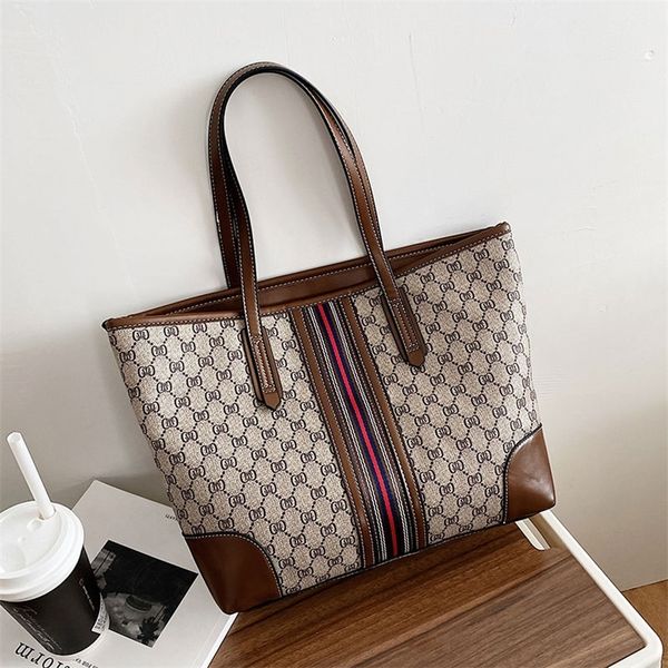 wholesale online commuter women's new fashion autumn and winter portable one shoulder shopping bag advanced texture large capacity tote
wholesale online commuter women's new fashion autumn and winter portable one shoulder shopping bag advanced texture large capacity tote