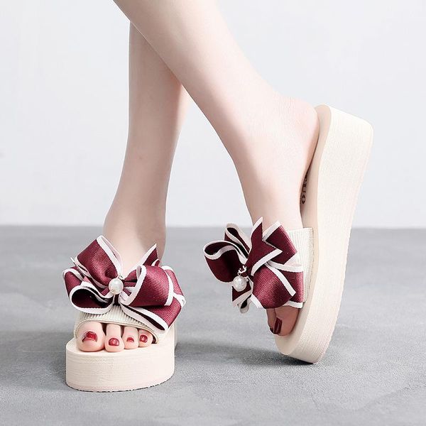 2021women's flat sandals woman slippers sandles women summer women's shoes platform flip flops beach design slipper, Black
2021women's flat sandals woman slippers sandles women summer women's shoes platform flip flops beach design slipper, Black