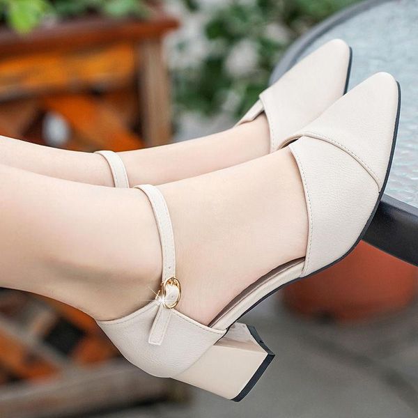 sandals sapatos azuis women cute sweet buckle strap high heel pumps ladies casual black pu leather shoes a5777
sandals sapatos azuis women cute sweet buckle strap high heel pumps ladies casual black pu leather shoes a5777
