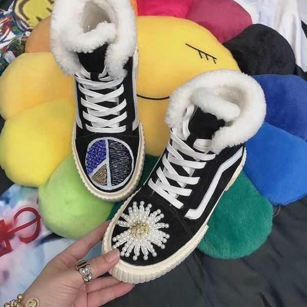 boots vallu 2021 winter office cotton shoes embroidered heavy snow letter high-plus velvet thickening to keep warm, Black
boots vallu 2021 winter office cotton shoes embroidered heavy snow letter high-plus velvet thickening to keep warm, Black