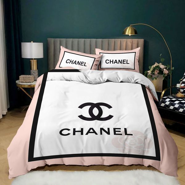 luxury design letter printed textile bedding set of 3 pieces, soft modern style, holiday gift/l/, 1 quilt cover + 2 pillowcases
luxury design letter printed textile bedding set of 3 pieces, soft modern style, holiday gift/l/, 1 quilt cover + 2 pillowcases