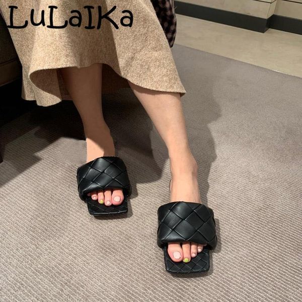 slippers lulaika 2021 spring summer ladies fashion simple outer wear square head open toe weaving comfortable lazy flat, Black
slippers lulaika 2021 spring summer ladies fashion simple outer wear square head open toe weaving comfortable lazy flat, Black