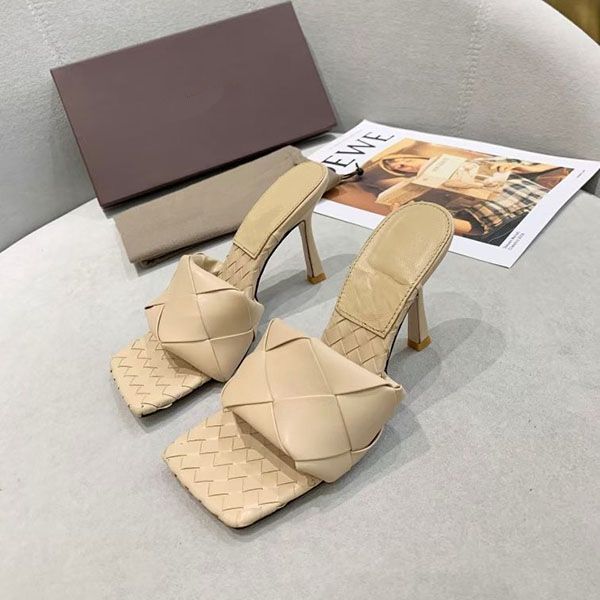 prad brand woman summer buckle strap rivet sandals high-heeled shoes pointed toe fashion leather single high heel mjkkk0004, Black
prad brand woman summer buckle strap rivet sandals high-heeled shoes pointed toe fashion leather single high heel mjkkk0004, Black