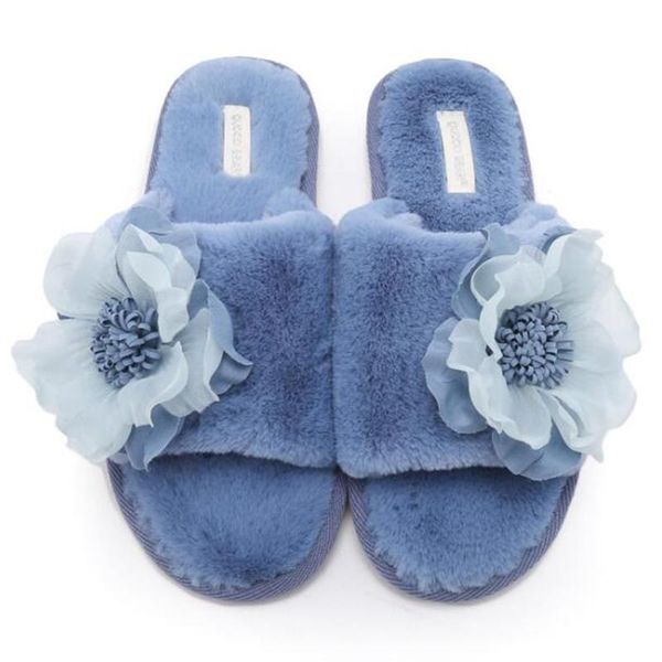 fashion flowers plush slippers women warm and non-slip indoor home autumn winter sh571, Black
fashion flowers plush slippers women warm and non-slip indoor home autumn winter sh571, Black
