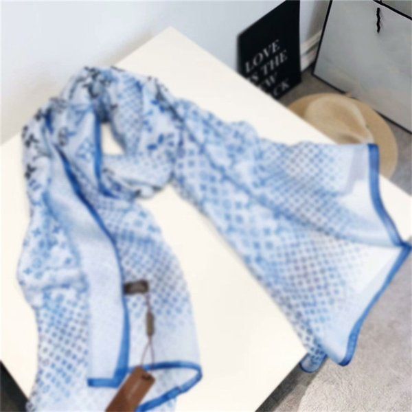 brand silk scarf new summer ladies scarf fashion ladies scarves soft shawl brand silk scarf handkerchief 190 * 80 cm, Blue;gray
brand silk scarf new summer ladies scarf fashion ladies scarves soft shawl brand silk scarf handkerchief 190 * 80 cm, Blue;gray