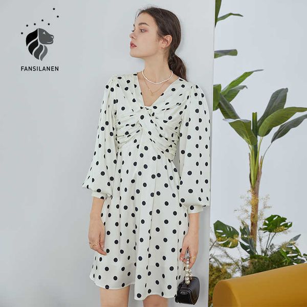 fansilanen twist vintage polka dot chiffon dress women v neck slim mini boho summer female spring white party es 210607, Black;gray
fansilanen twist vintage polka dot chiffon dress women v neck slim mini boho summer female spring white party es 210607, Black;gray