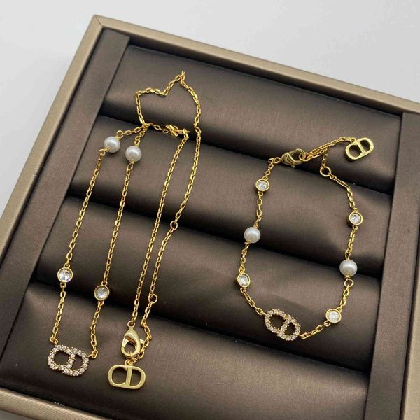 home new fashion simple letter pearl choker clavicle chain women's full diamond necklace bracelet, Silver
home new fashion simple letter pearl choker clavicle chain women's full diamond necklace bracelet, Silver