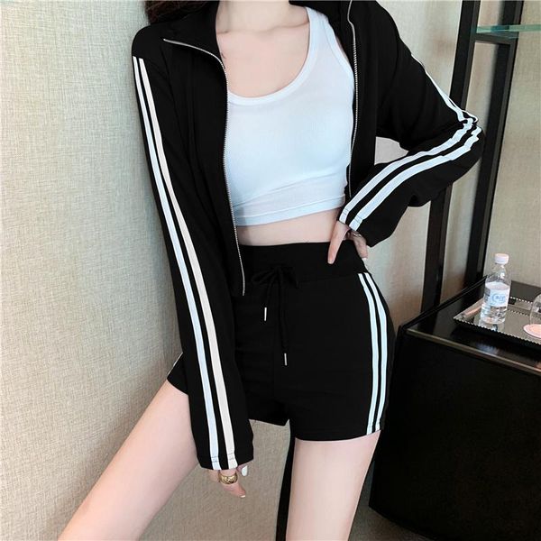 women's jackets autumn and winter shell hong kong style chic short jacket + high waist drawstring shorts two-piece set, Black;brown
women's jackets autumn and winter shell hong kong style chic short jacket + high waist drawstring shorts two-piece set, Black;brown