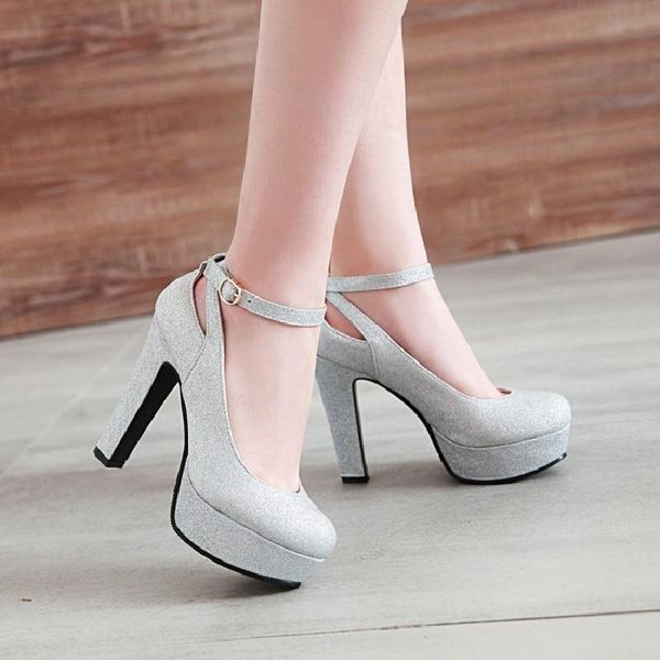 dress shoes super high heels waterproof platform low-buckle women's single large size 40-43, Black
dress shoes super high heels waterproof platform low-buckle women's single large size 40-43, Black