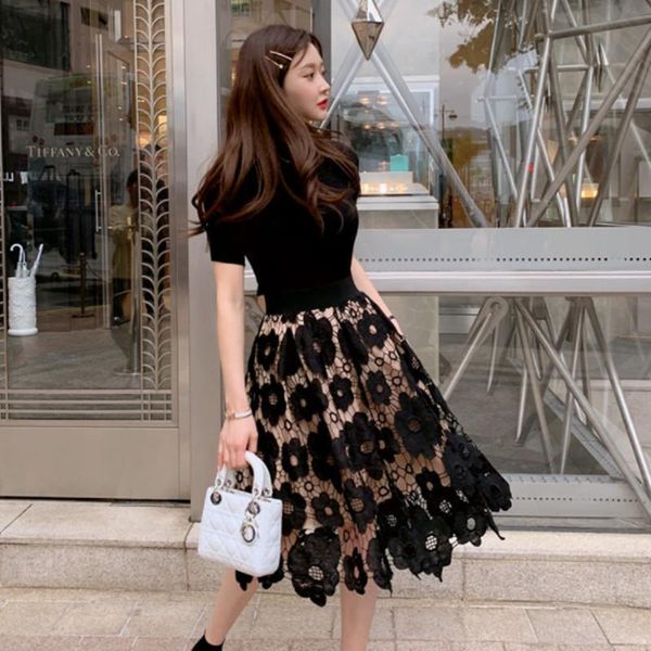 fashion elegant o neck women tracksuits knitted and lace skirt 2 set floral crochet hollow ball gown knee length, Gray
fashion elegant o neck women tracksuits knitted and lace skirt 2 set floral crochet hollow ball gown knee length, Gray