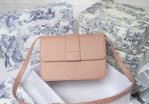 5a+ handbag women luxurys designers bags 2021 brand designer womens handbags purses tote mini crossbody bag wallet purse casual flap clutch
5a+ handbag women luxurys designers bags 2021 brand designer womens handbags purses tote mini crossbody bag wallet purse casual flap clutch