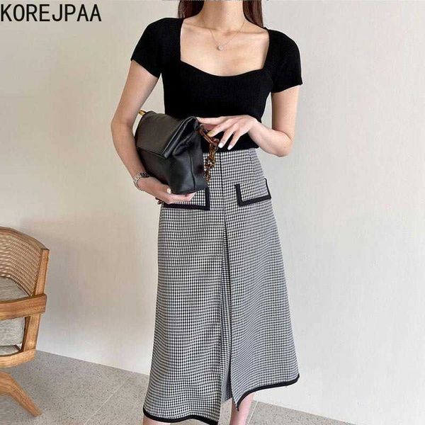 korejpaa women set summer korean chic female square neck slim t-shirt high-waist trim contrast color plaid bag hip skirts 210526, White
korejpaa women set summer korean chic female square neck slim t-shirt high-waist trim contrast color plaid bag hip skirts 210526, White