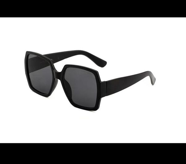 mens womens designer sunglasses sun glasses round fashion gold frame glass lens eyewear 802, White;black
mens womens designer sunglasses sun glasses round fashion gold frame glass lens eyewear 802, White;black