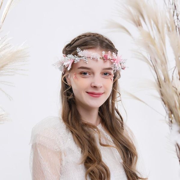 bohemian wreath hair band flower crown women rattan simulation headband wrist headwear accessories
bohemian wreath hair band flower crown women rattan simulation headband wrist headwear accessories