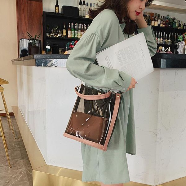 evening bags women's transparent bag luxury clear shoulder messenger fashion pvc handbags bolsa feminina bucket crossbody 
evening bags women's transparent bag luxury clear shoulder messenger fashion pvc handbags bolsa feminina bucket crossbody