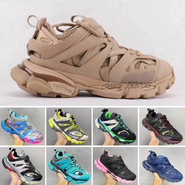 2021 paris 3.0 track s shoes clunky triple sneakers men women white pink 3m grey beige orange blue platform tess 18ss update version designe, White;red
2021 paris 3.0 track s shoes clunky triple sneakers men women white pink 3m grey beige orange blue platform tess 18ss update version designe, White;red