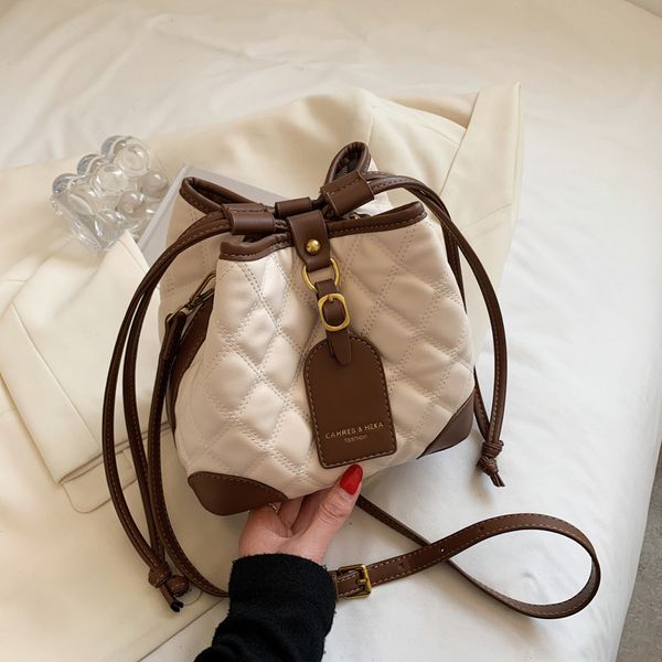 special-interest design small bag womens bag 2021 new fashion all-match diamond crossbody bag texture autumn and winter bucket
special-interest design small bag womens bag 2021 new fashion all-match diamond crossbody bag texture autumn and winter bucket