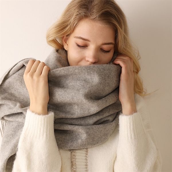 2021 new solid color imitation cashmere scarf women's winter korean dual-purpose fashion shawl bib warm, Blue;black
2021 new solid color imitation cashmere scarf women's winter korean dual-purpose fashion shawl bib warm, Blue;black