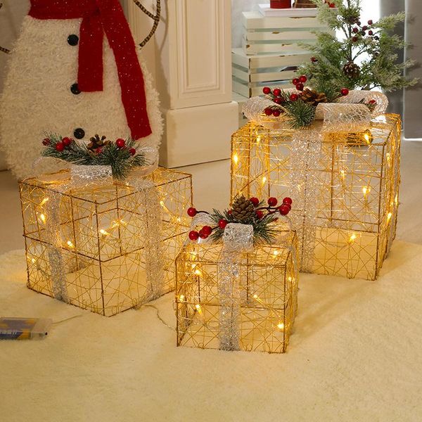 christmas decorations 3pcs/set decoration gift box tree ornaments luminous iron art home outdoor mall
christmas decorations 3pcs/set decoration gift box tree ornaments luminous iron art home outdoor mall