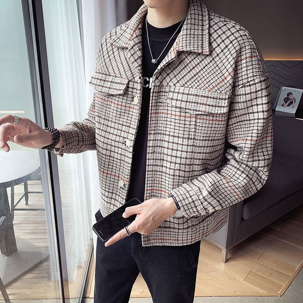 men's trench coats single chest lapel wool coat, korean fashion short jacket, long style, autumn, 2021, Tan;black
men's trench coats single chest lapel wool coat, korean fashion short jacket, long style, autumn, 2021, Tan;black