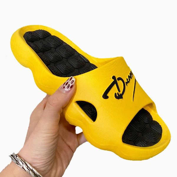 women casual summer flat beach slippers female crystal rivets slides slipper shoes for girls fashion woman leisure footwear, Black
women casual summer flat beach slippers female crystal rivets slides slipper shoes for girls fashion woman leisure footwear, Black