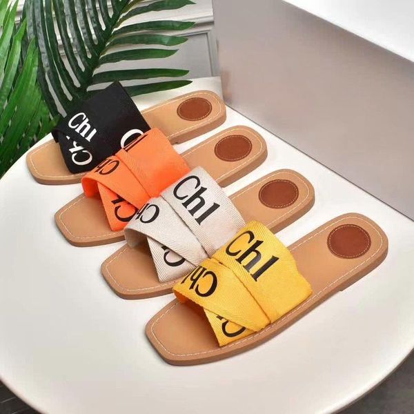2021 r fashion slippers women woody mules flat slipper deisgner lady lettering fabric outdoor leather sole slides sandals with box large siz, Black
2021 r fashion slippers women woody mules flat slipper deisgner lady lettering fabric outdoor leather sole slides sandals with box large siz, Black