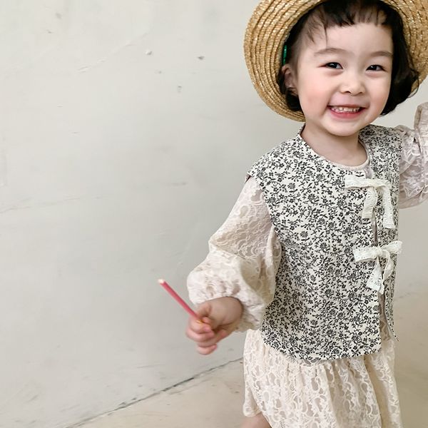 spring girls vest jackets casual children outwear sleeveless coats baby kids cotton soft lace floral waistcoats clothing, Camo
spring girls vest jackets casual children outwear sleeveless coats baby kids cotton soft lace floral waistcoats clothing, Camo