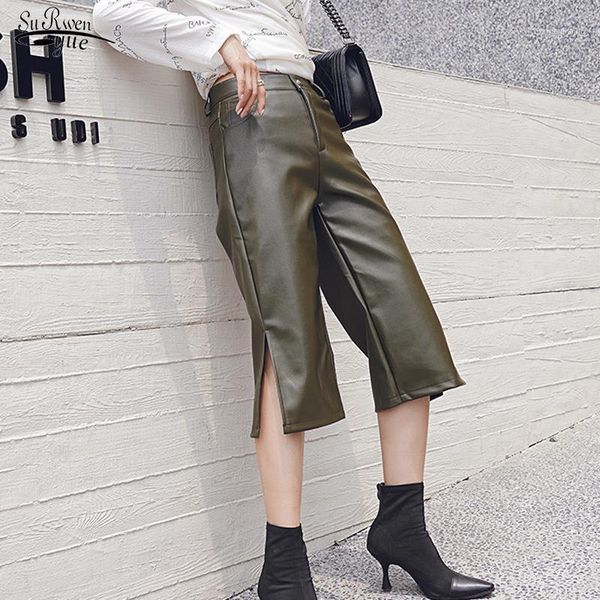 autumn winter waist split cropped trousers british style pu leather pants women casual straight locomotive overalls 12547, Black;white
autumn winter waist split cropped trousers british style pu leather pants women casual straight locomotive overalls 12547, Black;white