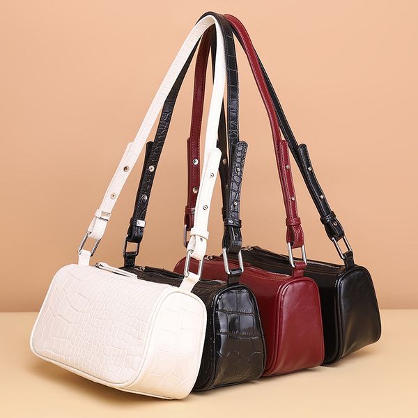 women's bag leather 2021 fashion korean small square oil wax single shoulder
women's bag leather 2021 fashion korean small square oil wax single shoulder