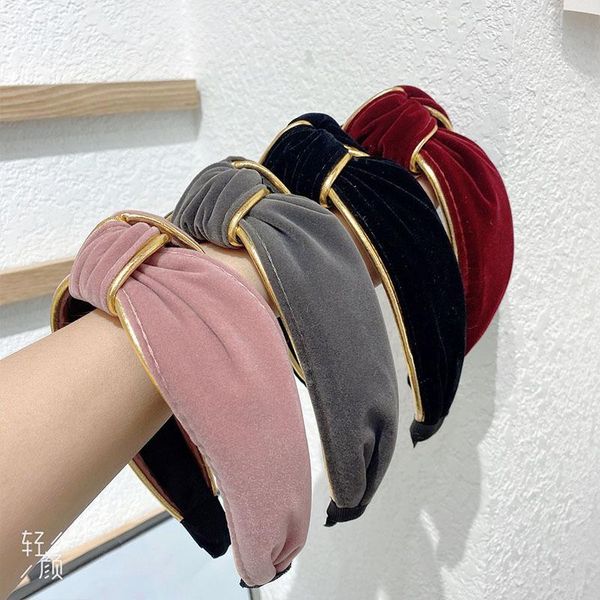 hair accessories retro simple fabric head buckle women hairbands cross-knotted solid color wide-edge knot hoop
hair accessories retro simple fabric head buckle women hairbands cross-knotted solid color wide-edge knot hoop