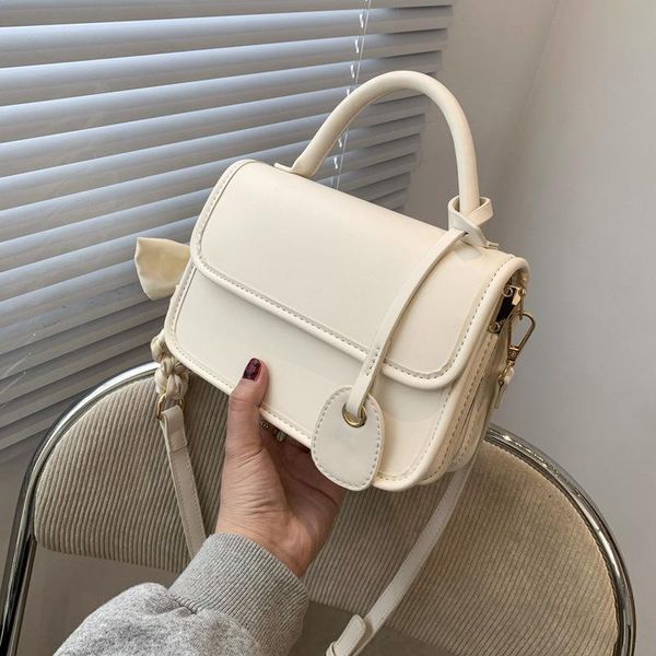 cross body scarf bow design shoulder bags for women 2021 quality pu leather casual female crossbody bag fashion summer handbag
cross body scarf bow design shoulder bags for women 2021 quality pu leather casual female crossbody bag fashion summer handbag