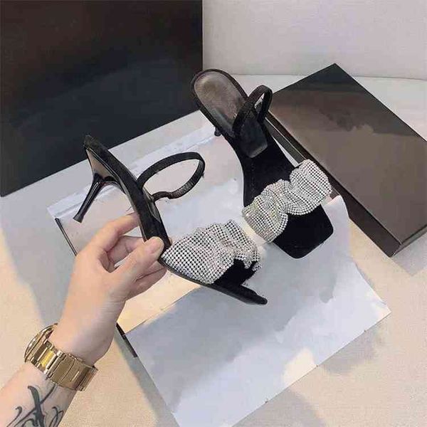 2021 spring and summer super fairy aw king diamond thin heel high line with square head hollow open toe party sandal girl zlh, Black
2021 spring and summer super fairy aw king diamond thin heel high line with square head hollow open toe party sandal girl zlh, Black