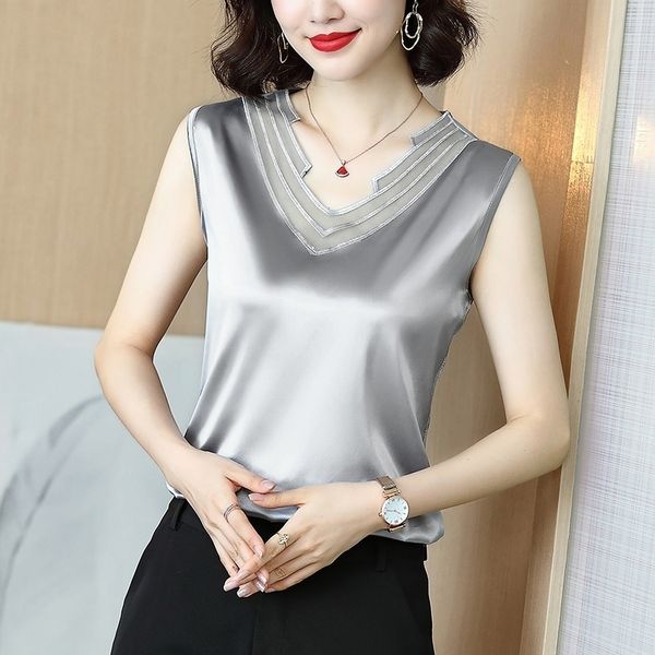 korean silk women woman satin tank women elastic lace halter plus size woman sleeveless silk ladies basic tees 210319, Black
korean silk women woman satin tank women elastic lace halter plus size woman sleeveless silk ladies basic tees 210319, Black