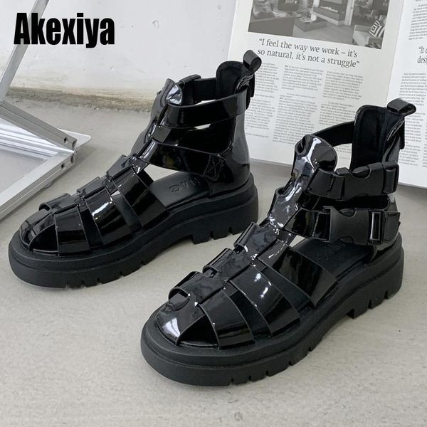 sandals 2021 leather platform women flat thick sole cutouts belt buckle high sandalias summer vacation shoes female bc1037, Black
sandals 2021 leather platform women flat thick sole cutouts belt buckle high sandalias summer vacation shoes female bc1037, Black