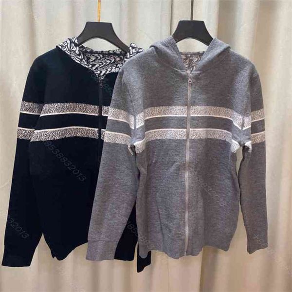 fashion women wool knit sweater jacket double-sided wear brand letter logo fashion hoodies sweaters winter womens casual clothes cd1, White;black
fashion women wool knit sweater jacket double-sided wear brand letter logo fashion hoodies sweaters winter womens casual clothes cd1, White;black