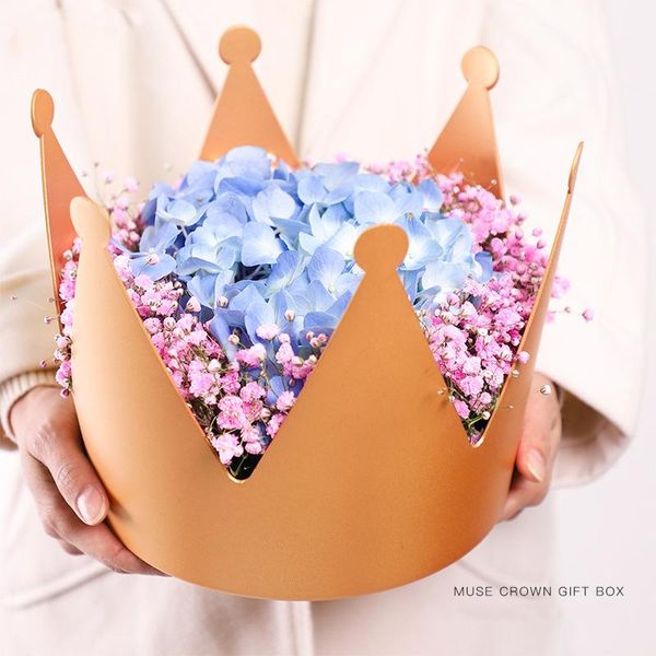 gift wrap 1pc plastic steel romantic crown holding flower box bouquet of flowers valentine's day 4colors party supplies
gift wrap 1pc plastic steel romantic crown holding flower box bouquet of flowers valentine's day 4colors party supplies