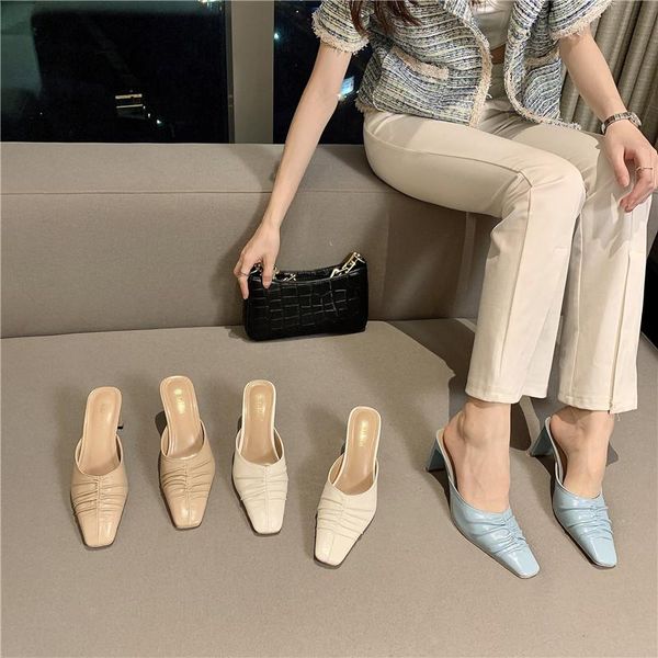 slippers semi-drag lazy shoes 2021 mid-heel thick-heeled non-slip fashion baotou outer wear mules youth solid color, Black
slippers semi-drag lazy shoes 2021 mid-heel thick-heeled non-slip fashion baotou outer wear mules youth solid color, Black