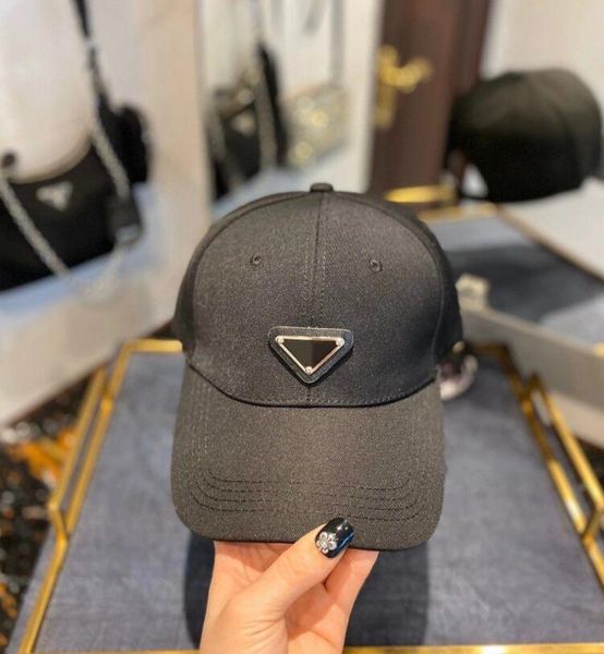 2021 luxury beanies hight quality men and wool knitted hat classical sports skull caps women high-end casual gorros bonnet 3223, Blue;gray
2021 luxury beanies hight quality men and wool knitted hat classical sports skull caps women high-end casual gorros bonnet 3223, Blue;gray