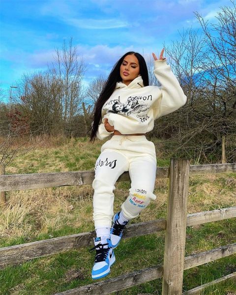 women's two piece pants autumn and winter sportswear full sleeves personalized letter printing slim two-piece fashion suit, White
women's two piece pants autumn and winter sportswear full sleeves personalized letter printing slim two-piece fashion suit, White
