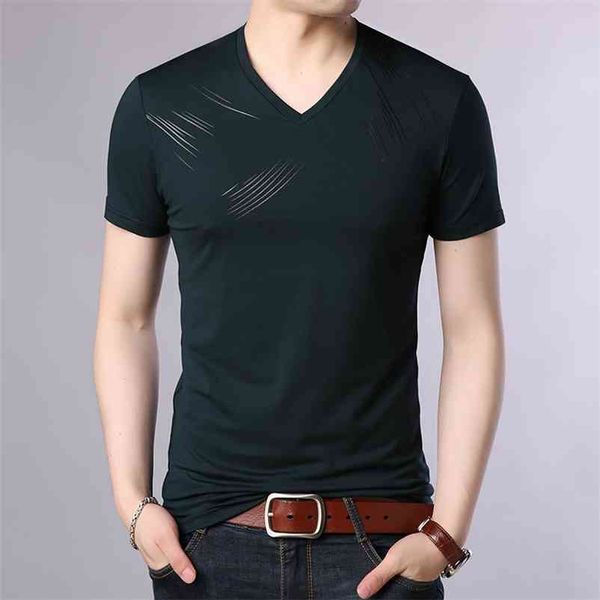 new fashion brand tshirt men v neck solid color summer trends streetwear grade print short sleeve tee men clothing 210322, White;black 
new fashion brand tshirt men v neck solid color summer trends streetwear grade print short sleeve tee men clothing 210322, White;black