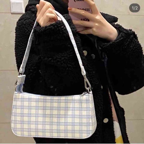 hbp non- plaid canvas underarm shoulder slant straddle club bag ins net red y women's single sport.0018 xrso
hbp non- plaid canvas underarm shoulder slant straddle club bag ins net red y women's single sport.0018 xrso
