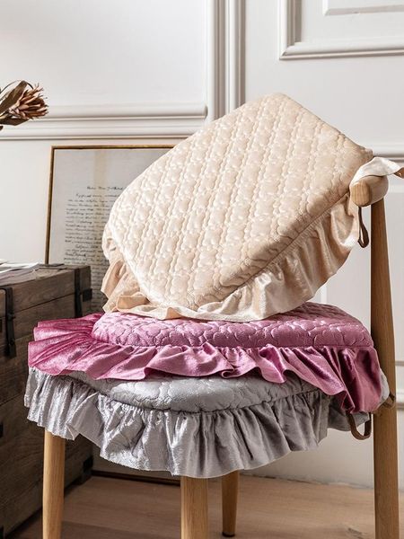 cushion/decorative pillow thicken warm crystal velvet chair cushion plush student dining office mat bupad strap non-slip removable and w
cushion/decorative pillow thicken warm crystal velvet chair cushion plush student dining office mat bupad strap non-slip removable and w