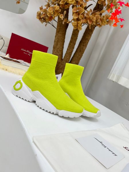 2022 winter women dress boots high heels design leather boot knitted sock-like flats biker luxury designer shoes tall ankle booties with log, Black
2022 winter women dress boots high heels design leather boot knitted sock-like flats biker luxury designer shoes tall ankle booties with log, Black