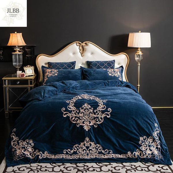 bedding sets luxury super soft warm cosy flannel velvet fleece gold embroidery set duvet cover flat/fitted sheet pillowcases 4pcs
bedding sets luxury super soft warm cosy flannel velvet fleece gold embroidery set duvet cover flat/fitted sheet pillowcases 4pcs