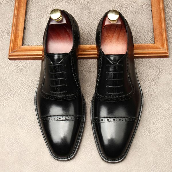 2021 New Men Dress Shoes Genuine Leather Male Oxford Italian Classic Fashion Brown Black Lace-up Mens Brogue Shoes Oxford
2021 New Men Dress Shoes Genuine Leather Male Oxford Italian Classic Fashion Brown Black Lace-up Mens Brogue Shoes Oxford