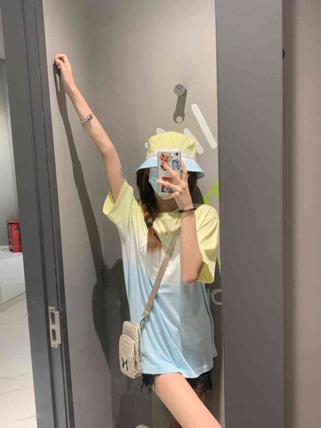 2021 fashion new overseas printing gradient short sleeve ny embroidered letter round neck t-shirt couple's top, White
2021 fashion new overseas printing gradient short sleeve ny embroidered letter round neck t-shirt couple's top, White