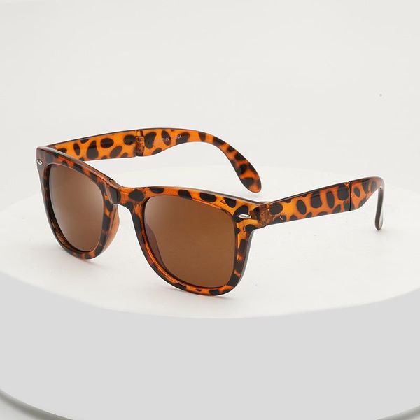 sunglasses vintage men fold sun glasses female masculine sunglass round retro women brand disigner steampunk goggles, White;black
sunglasses vintage men fold sun glasses female masculine sunglass round retro women brand disigner steampunk goggles, White;black